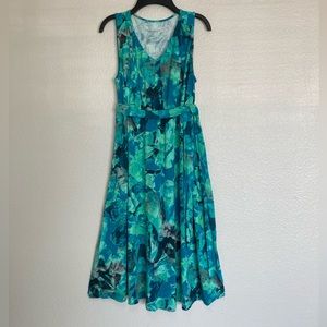 Liz Lange maternity dress.